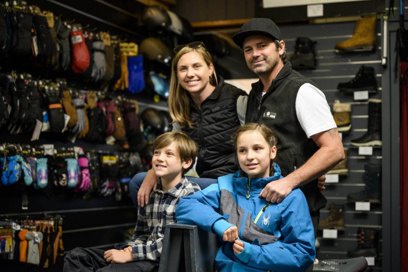 About Yogi's Ski & Snowboard Hire